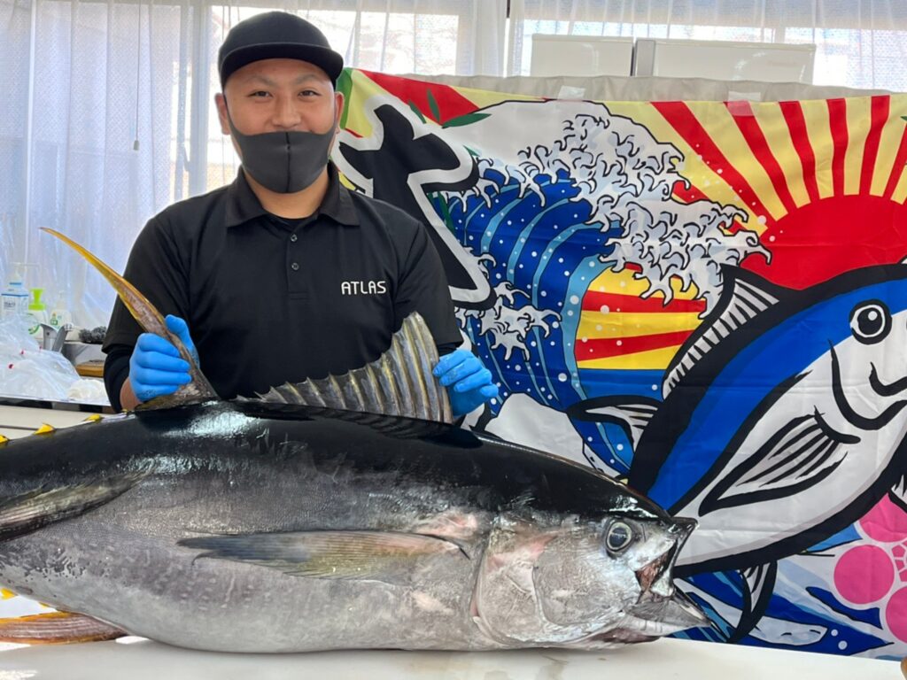 マグロの解体ショー終了しましたー！